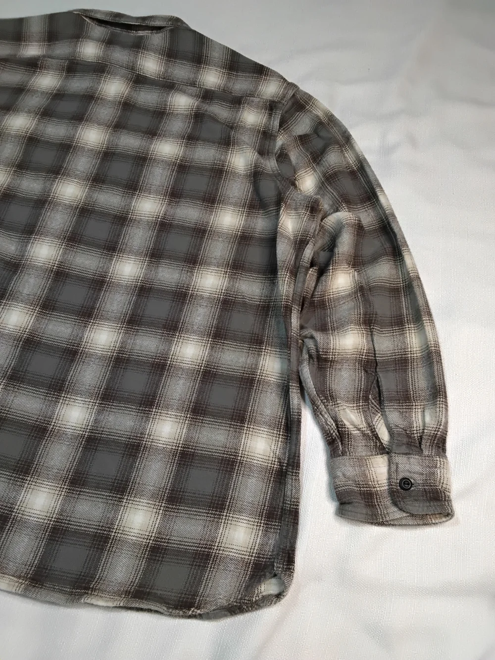 Levi's Gray & White Plaid Long-Sleeve Button-Down Shirt Flannel Sz XXL.